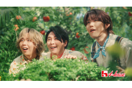 Mrs. GREEN APPLE、新CMで食事シーン撮影に初挑戦 “ミセスロゴカレー”登場 画像