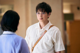 【19番目のカルテ 第1話】“総合診療医”名乗る徳重（松本潤）現れる 画像