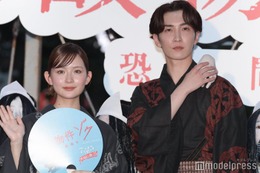 Snow Man渡辺翔太＆畑芽育、新宿の盆踊り大会にサプライズ登場 会場騒然【事故物件ゾク 恐い間取り】 画像