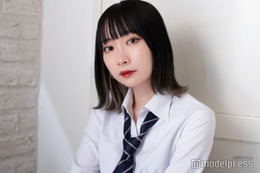 くれまぐ・浅見めい、ミニTシャツから美ウエスト披露「タトゥー？」「セクシー」と反響