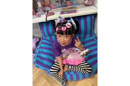 パンサー尾形の妻、7歳娘が自作“原宿デコラメイク”で大変身！「スキルがすごくてビックリ」「可愛いっ！」の声