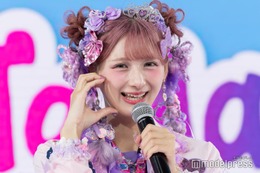 しなこ、ディズニーで“マリーちゃんコーデ”披露「似合いすぎ」「イメージそのまま」と反響