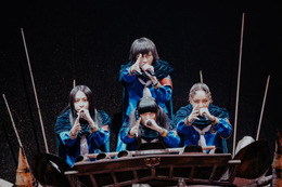 新しい学校のリーダーズ、結成日に10周年記念ワンマンライブ開催 “自身最大規模”幕張メッセでファンへ感謝