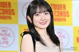 元モー娘。森戸知沙希、ミニ丈×シースルトップスで素肌披露「美脚」「透明感の権化」の声