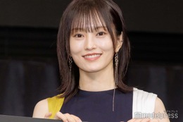 山本彩、オフショル私服で美デコルテ披露「透明感すごい」「黒が似合う」の声