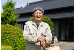 母「祖父に傘を持っていって」孫「これがいい！」⇒畑についた瞬間⇒孫に”渡された傘”を見て「思わずにっこり」 画像