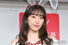元モー娘。譜久村聖、膝上ミニで美脚披露「スタイル抜群」「モノトーンで上品」