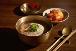 韓国発コムタンスープ専門店「オクドンシク」日本初上陸 新大久保に国内1号店オープン 画像