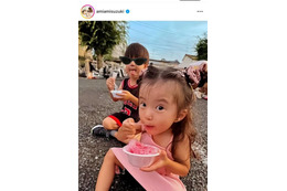 「ママそっくり」鈴木亜美、もうすぐ3歳になる長女のかき氷SHOTに反響「亜美ちゃんの小さい時のお写真かと」