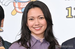 カズレーザーと電撃結婚の二階堂ふみ、直筆メッセージに注目集まる「美文字」「自然体で素敵」