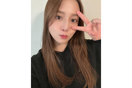 丸高愛実、夫・柿谷曜一朗との8年前結婚式ショット公開「お似合いすぎる」「変わらない」
