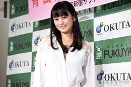 元日テレアナ脊山麻理子、両親顔出しの軽井沢旅行ショットに「幸せそう」「若々しい」の声 画像