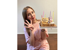 サッカー元日本代表・柿谷曜一朗の美人妻、1歳息子の写真公開「旦那様にそっくり」と驚きの声