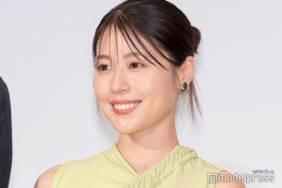有村架純、美脚＆美ウエスト大胆披露 セットアップ着こなす姿に「どうなってるの？」「スタイル抜群」の声