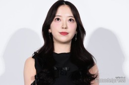 堀未央奈、美脚際立つミニワンピ姿に反響「可愛すぎる」「上品で素敵」