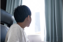 「なんで私だけこんな目に…」仕事、育児、自己啓発、すべてを頑張って「燃え尽きた」ワーママをさらに襲った「息子の不登校」