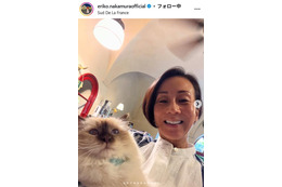 中村江里子アナ、夫から手にキスされる2ショット公開「憧れの夫婦像」「可愛らしくて素敵」の声