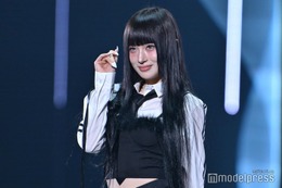 「ガルプラ」出身ユ・ダヨン、ミニ丈×透けニーハイでセクシー美脚披露【TGC2025A/W】