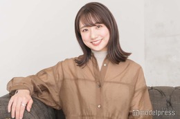 フジ松村未央アナ、娘との2ショット公開 リンクコーデに「癒やされる」「笑顔が素敵」の声