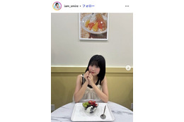 「今日好き」すみれ、タンクトップワンピで大人の魅力「肌綺麗」「まるでお姫様」の声