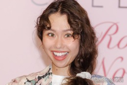 peco、すっぴんパジャマ姿披露「アメリカ映画のワンシーンみたい」「可愛すぎ」の声