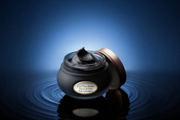 SABON、死海の泥を新配合した漆黒のスクラブ洗顔「フェイスポリッシャー クラリファイング」発売