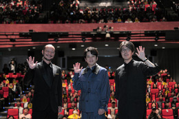 二宮和也「８番出口」韓国プレミア開催 レッドカーペットで“異変”発生【第30回釜山国際映画祭】 画像
