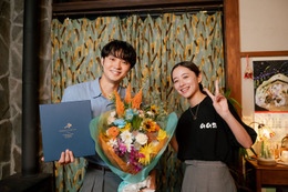磯村勇斗、主演ドラマ「ぼくほし」撮了「僕の役者人生にとって宝物になりました」堀田真由がサプライズで駆けつける