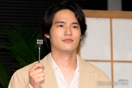 水上恒司・山下美月・宮舘涼太、思念こもった私物紹介 “火喰鳥”模したおはぎも登場【火喰鳥を、喰う】