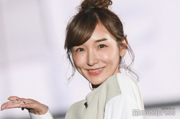 加護亜依、ショーパンでほっそり美脚披露「スタイル抜群」「ずっと可愛い」の声 画像