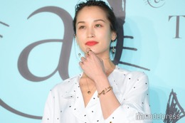 モデル・黒田エイミ、テニス・ダニエル太郎選手との結婚発表 ふっくらお腹ショット添え妊娠も報告 画像