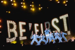BMSG、設立5周年で“原点回帰” 野外開催「BMSG FES’25」で総動員数8万人 新星・STARGLOWの初ライブパフォーマンスも【セットリスト】