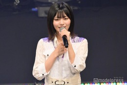 乃木坂46中西アルノ「ハワイで買った」オフショルワンピ姿披露「可愛くて綺麗」「夏っぽくて似合う」 画像
