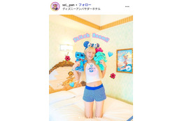 夫婦YouTuberゆたせな・セイナ、アリエルコーデで美ボディ全開 “ヒレ”に注目集まる「スタイル良すぎ」「機能的」の声 画像