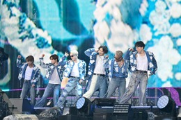 三代目JSB、デビュー15周年記念の初単独スタジアムライブに10万人熱狂 全43曲披露で歴史振り返る【ライブレポ】 画像