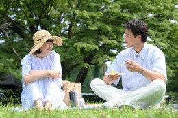 【じゃあ、あんたが作ってみろよ 第1話】鮎美（夏帆）、勝男（竹内涼真）のプロポーズ断る 別れから始まるロマンスコメディ開幕 画像