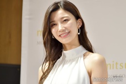小倉ゆうか、ビキニ姿を公開「女神様のよう」「腹筋が美しい」と反響