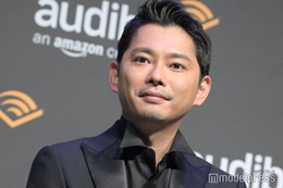今井翼「髭剃って準備万端」ライブへ向かう車内ショット公開「雰囲気変わる」「おしゃれ」の声