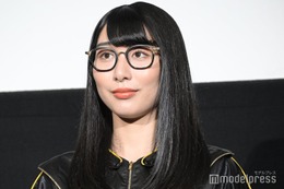ハシヤスメ・アツコ、“人生初”ヘアカラー×ぱっつん前髪で雰囲気ガラリ「別人級」「透明感増した」と反響 画像