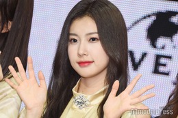 IZ*ONE出身カン・ヘウォン、秋コーデで美脚披露「完璧」「組み合わせがおしゃれ」の声 画像