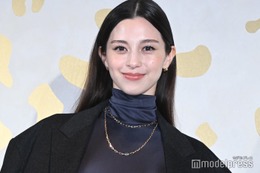 中条あやみ、ノースリーブドレス姿にファンうっとり「気品がすごい」「美しいシルエット」の声 画像