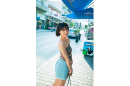 藤崎ゆみあ、美肩＆デコルテ際立つヘルシー肌見せSHOT披露！“美少女感”あふれるカットにドキドキ 画像