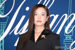 「匿名の恋人たち」ハン・ヒョジュ、笑顔そっくり美人母を公開「愛が伝わる」「憧れる関係性」などの声 画像