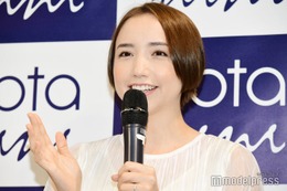 柳楽優弥の妻・豊田エリー、金髪からイメチェン「雰囲気違う」「見惚れる」と反響