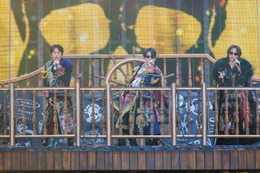KAT-TUN“6人時代”彷彿させる演出に会場涙 エンドロールに感謝の言葉も【Break the KAT-TUN】 画像