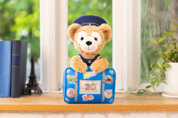 東京ディズニーシー、ダッフィー＆フレンズ20周年記念の新グッズ 復刻ぬいバッジや過去アートのピンバッジ 画像