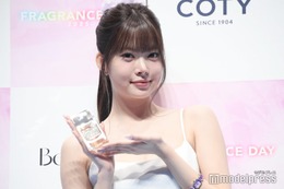 LE SSERAFIMウンチェ、ミニワンピで美脚披露 “愛されマンネ”が東京ドーム公演に意気込み【FRAGRANCE DAY 2025】 画像