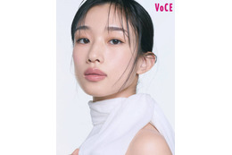 河合優実、透明感と存在感を引き立てるドレスSHOT披露！長濱ねるは可憐な“マシュマロの妖精”に