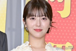 浜辺美波「ハロウィン」別人級の仮装姿話題「一瞬誰かと」「クオリティ高すぎてびっくり」 画像