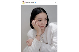 飯豊まりえ、透明感あふれる笑顔SHOTにファンうっとり「美肌」「最高に美しい」